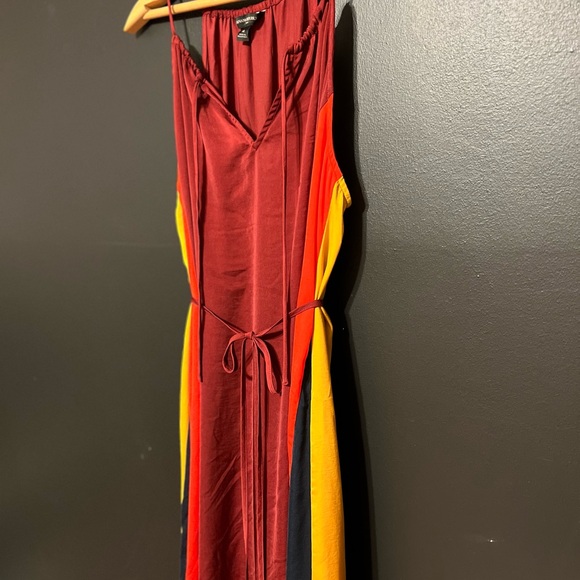 Banana Republic Glam Resort Maxi Dress - Picture 12 of 16